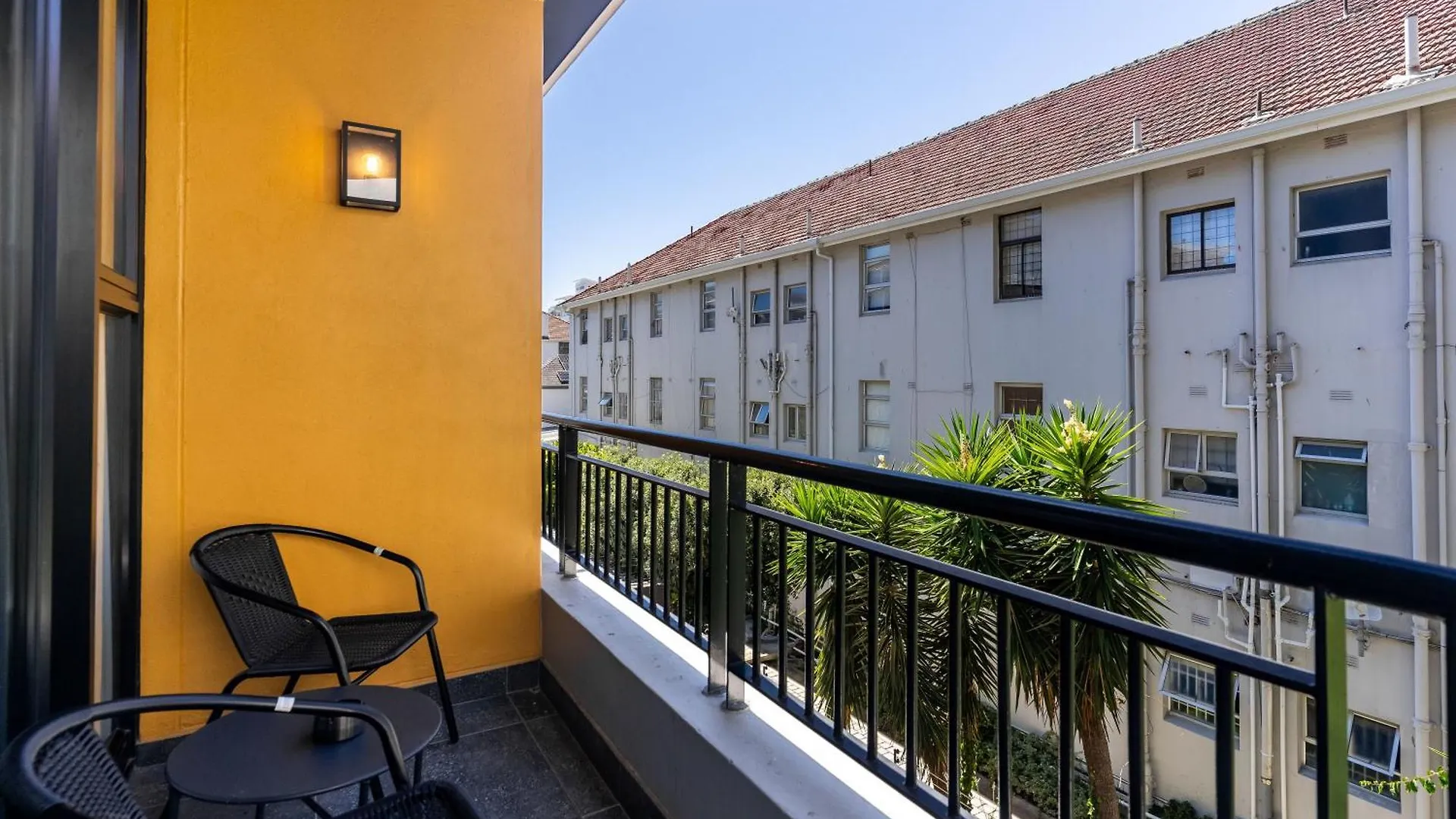203 Marvol On Hall Sea Point Cape Town Apartment